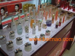 北京亞克力加工廠 化妝品展架與家居用品的創(chuàng)新設(shè)計(jì)與專業(yè)制造